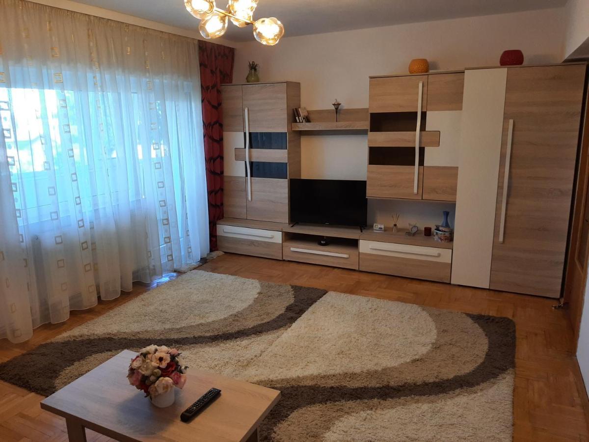 Ultracentral,Parcul Catedralei,Apartament 2 Camere Bacău Exteriör bild